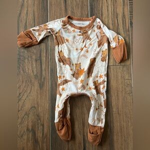 Little Sleepies Beary Sleepy Crescent Zippy